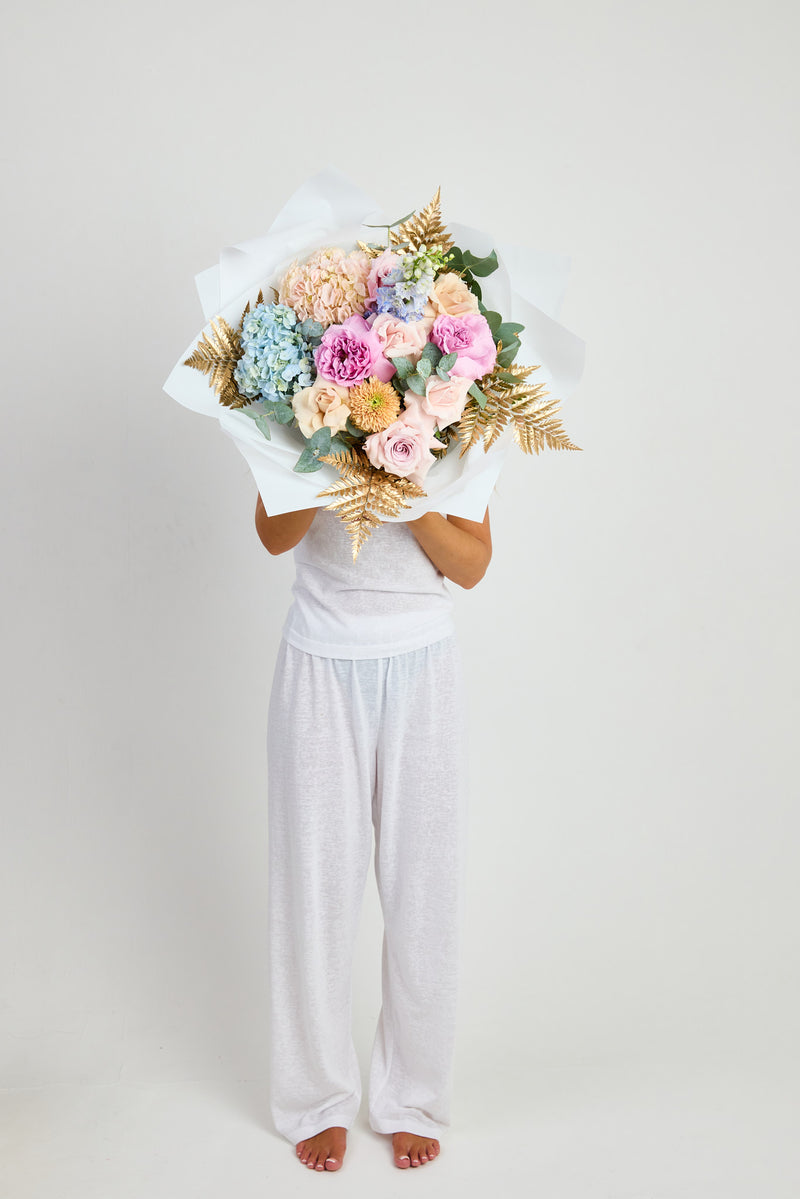 Elegant in Bright - Image 2